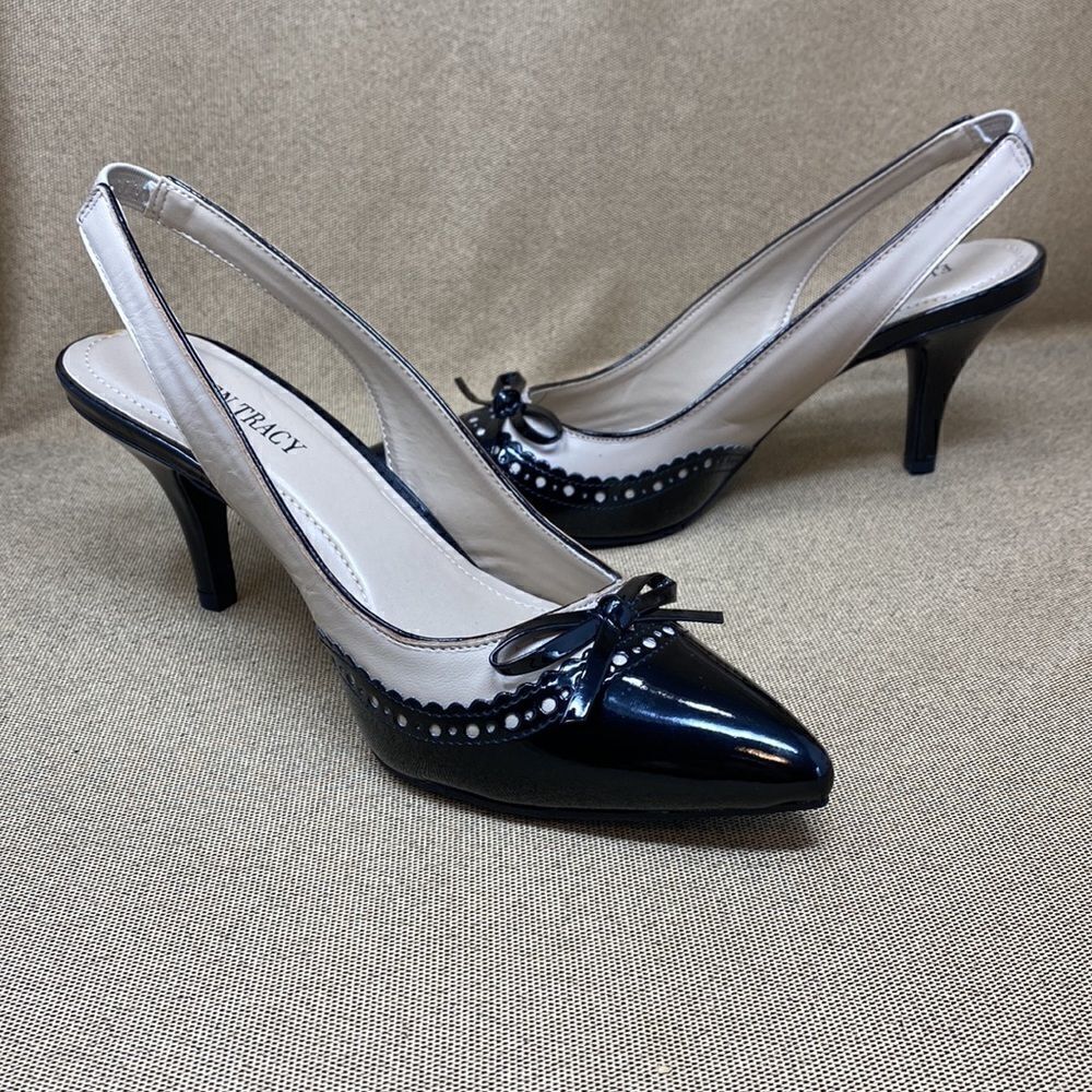 Ellen Tracy Bindy Black & Cream Leather Slingback Heels